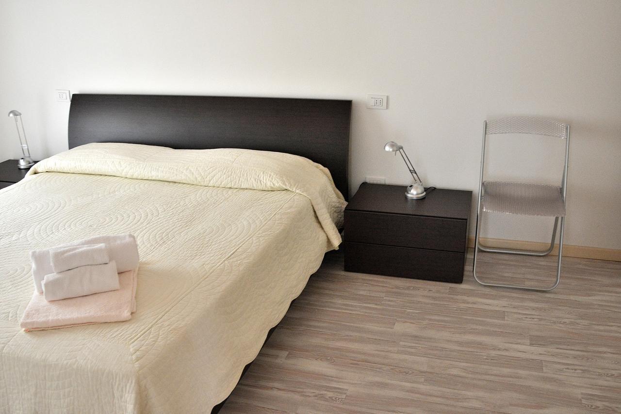 Residenza Alle Torri With Pool 토리델베나코 외부 사진