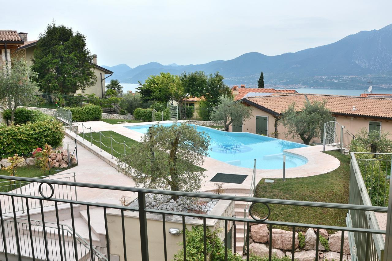 Residenza Alle Torri With Pool 토리델베나코 외부 사진