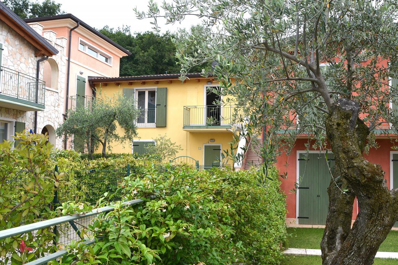 Residenza Alle Torri With Pool 토리델베나코 외부 사진
